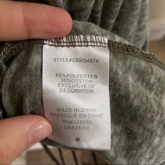 Como Blu | Detailed Olive Green Tunic Top - Picture 6 of 6